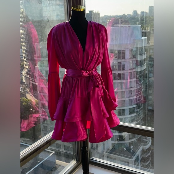 🆕 BRONX & BANCO 🧿 NWOT Bedouin V-Neck Ruffle Mini Dress, Pink Silk - Size L - Picture 4 of 15